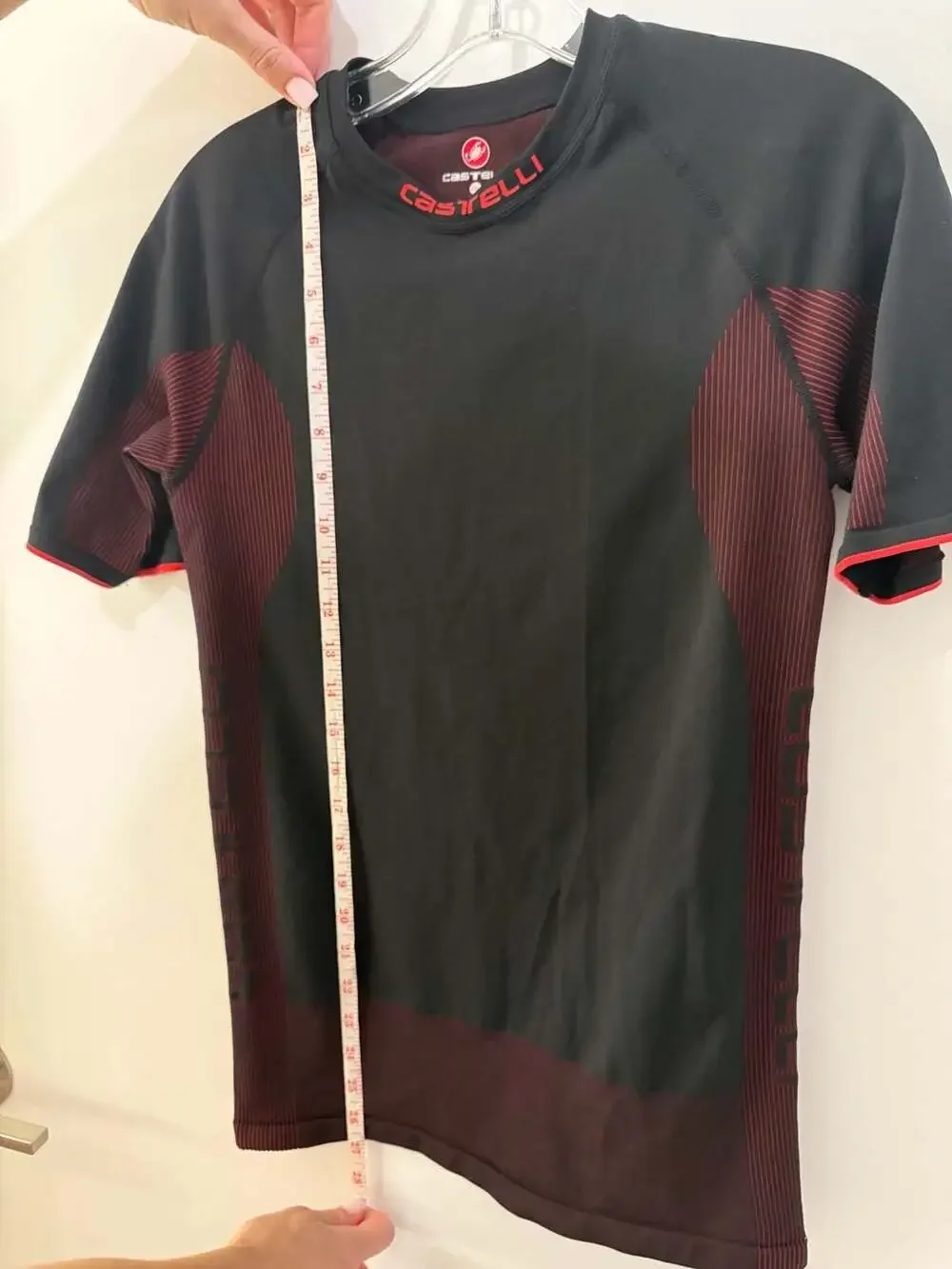 Castelli Core Seamless Short Sleeve Base Layer Black Red Size M